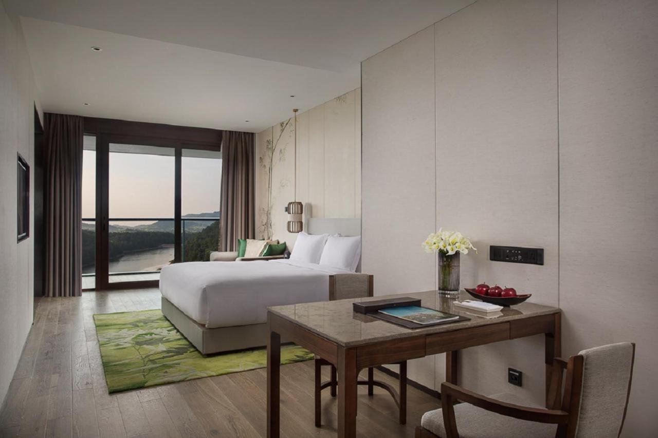 Hotel Banyan Tree Anji Huzhou Exterior foto